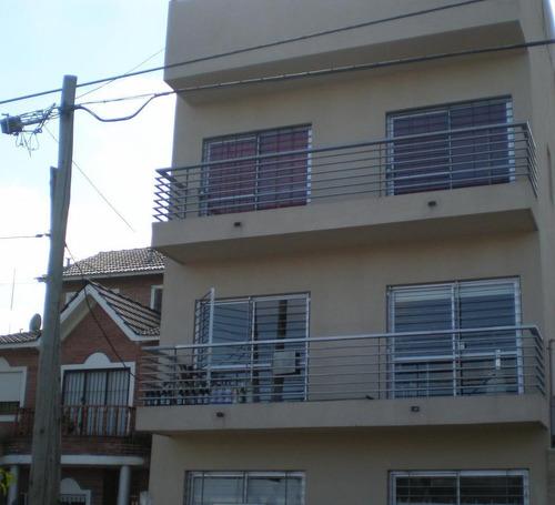 Imagen 2 de 15 de Departamento - Ramos Mejia