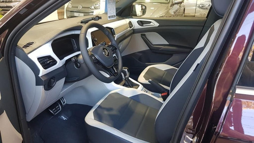 Imagen 20 de 24 de Volkswagen T-cross 170tsi Mc