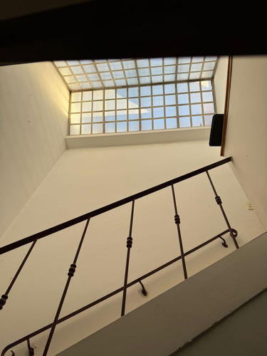 Venta Casa, Villa Ballester, 6 Ambientes, Pileta