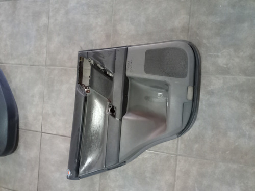 Tapizado De Puerta Trasero Izquierdo Toyota Land Cruiser 