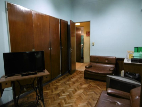 Vivienda Multifamiliar. 2 Ph C/ Entr Indep. + Cochera +local