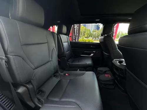 Toyota Sequoia PLATINUM BLANCA 2025