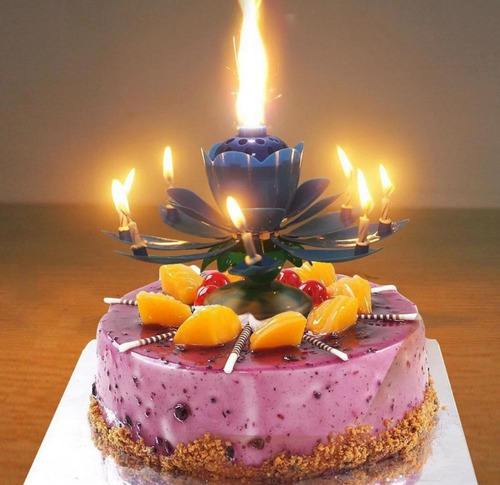 Vela Magica Giratoria Musical Para Pastel Cumpleaños Flor 4p