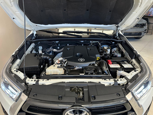 Toyota Hilux 2.8 Tdi Srx Cab. Dupla 4x4 Aut. 4p