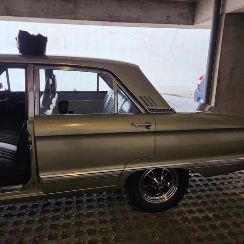 Ford Falcon Deluxe 71