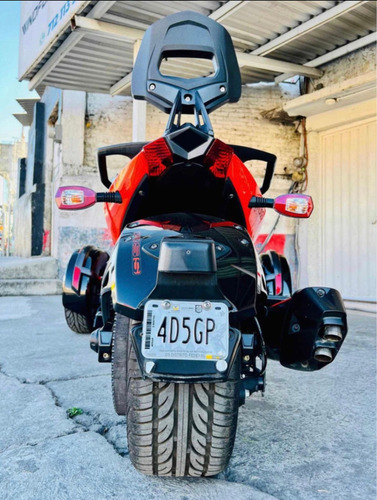 Can Am Spyder Rs S 2014