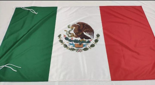 Imagen 1 de 2 de Bandera México 90 X 150cm Con Tiras