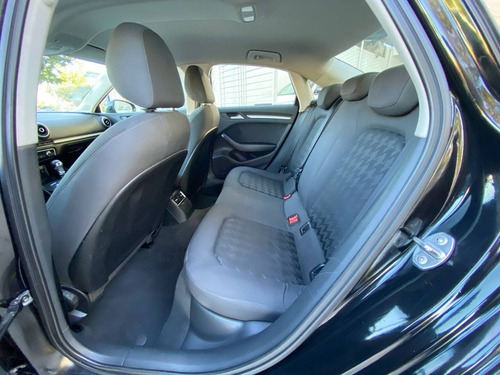 Audi A3 1.8 Ambiente Mt