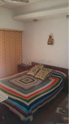 Imagen 4 de 9 de Casa En Venta En Lanus Oeste