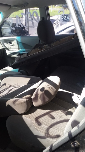 Imagem 8 de 8 de Sucata De Hyundai Tucson 2.0 Aut. - Motor Câmbio Peças Aces.