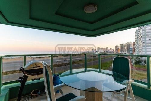 Imagen 4 de 15 de Martinique 3 Dormitorios Dependencia De Servicio Piscina Vista Al Mar Departamento Semipiso En Venta Ubicado En Playa Brava, Punta Del Este, Punta Del Este / Maldonado