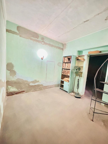 Casa 5 Ambientes En Venta En Lomas De Zamora A Reciclar!