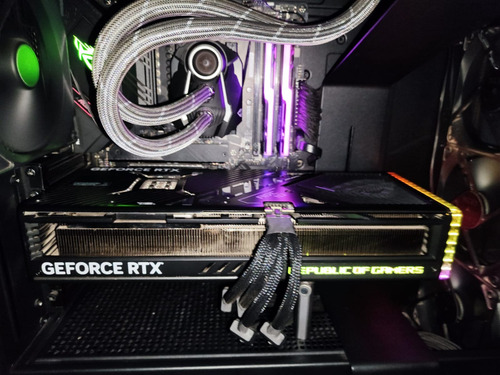Asus Rog Strix Geforce Rtx 4090 Oc 24gb Gddr6x (Usado)
