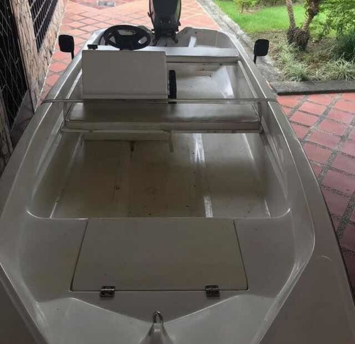 Lancha Boston Whaler Lv171