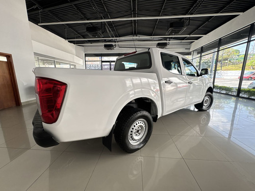 Nissan NP300 2.5 SE Paq Seguridad Mt