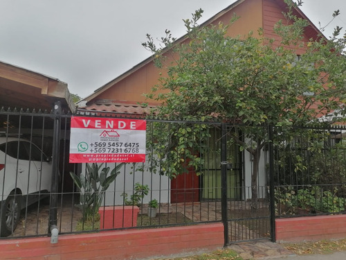 Casa En Maipú Con Excelente Conectividad 4d- 1b El Rey
