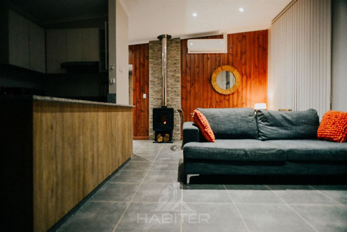 Casa En Venta De 3 Dorm. En Colbún