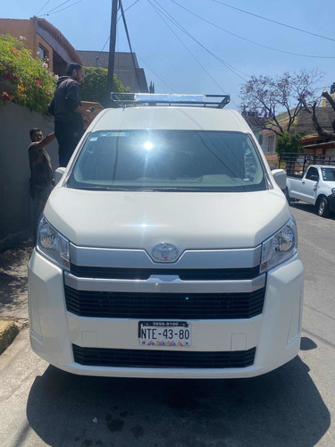 Canastilla Porta Equipaje Y Escalera De Toyota Hiace 2020-21