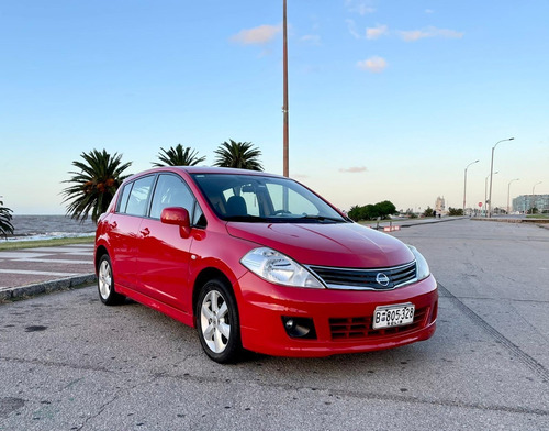 Nissan Tiida Full