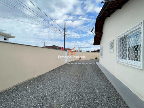 Imagem 14 de 30 de Casa De Esquina Com 2 Dormitórios No Fátima - V233