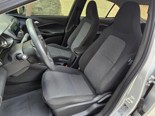 Chevrolet Onix plus Onix 1.0 Plus Turbo At Sedan