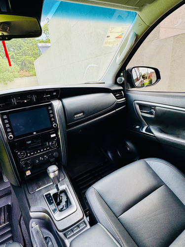 Toyota SW4 2.8 Srx 204Cv 4X4 7As At