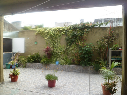 Casa Pb 4 Ambientes + Casa Pa 5 Ambientes (venta O Permuta)