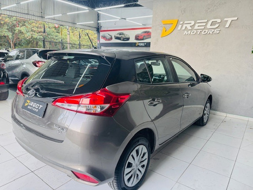 Toyota Yaris 1.3 16V FLEX XL LIVE MULTIDRIVE