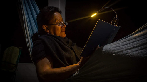 Luces Para Leer, The Lamborghini Book Lights, Ecologicmart