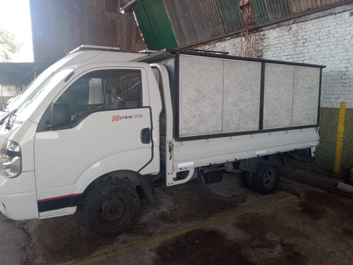 Imagen 1 de 5 de Kia 2500 Con Caja