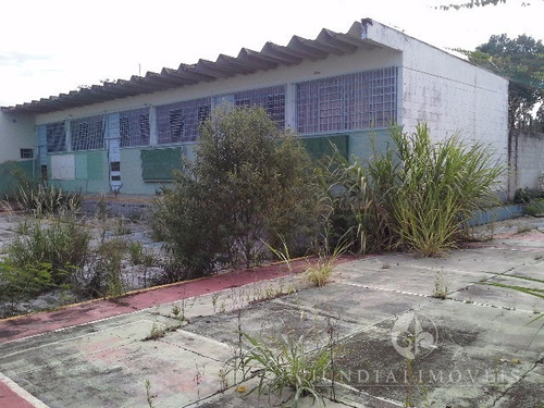 Imagem 20 de 30 de Vendo Imóvel Apropriado Para Escola, Com Salas De Aula, Área Administrativa, Refeitório, Cozinha, Quadra, No Centro Do Bairro, Em Terreno De 2040 M². - Pr00001 - 3018869
