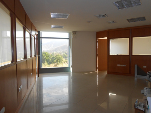 Imagen 5 de 8 de Alquiler En Zona Norte De Oficina Ejecutiva Ideal Para Empresas. Cercana A Vías Principales Y Comercios Cercanos. Febrero 2023 (hg)