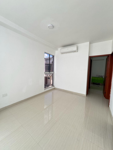 Townhouse En Naguanagua Sector Manantial Res. Naiguata (ch)
