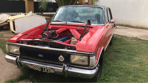 Ford Falcon Deluxe