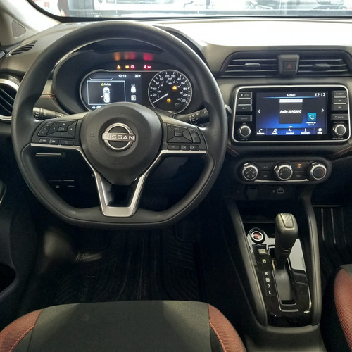 Nissan Versa 1.6 Sr Cvt