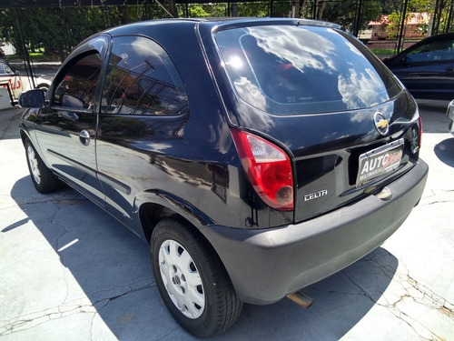 Imagem 6 de 11 de Chevrolet Celta 2009 1.0 Life Flex Power 3p 77 Hp