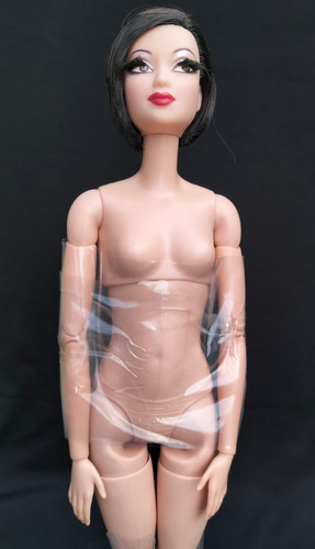 Barbie The Look City Shine, Asiática, En Cuerpo Articulado (Usado)