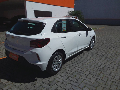 Imagem 7 de 7 de Chevrolet Onix 1.0 Flex Lt Manual