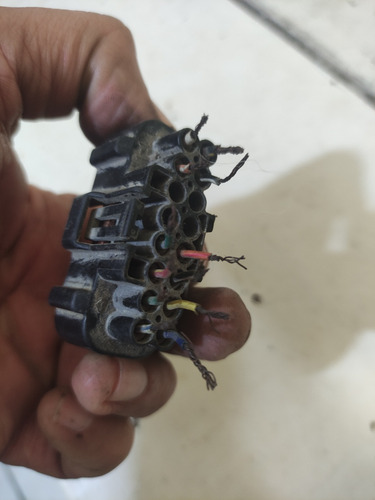 Conector De Cdi De Suzuki Sv650 Sv650s 99-02 (Usado)