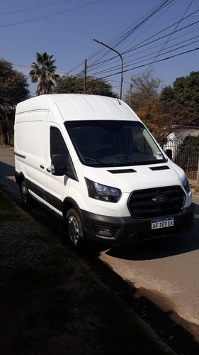 Imagen 4 de 8 de Ford Transit 2022 2.2 Furgon Mediano 350m