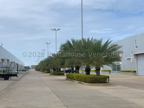 Imagen 2 de 2 de Mariestela Boada, Alquila Galpón Con Excelente Ubicación Bna. #22-22737