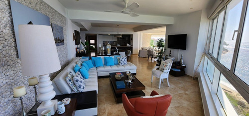 For Sale Penthouse En Marbella Juan Dolio Con 687m2 Primera Linea De Playa De 3 Habiaciones Y Terraza