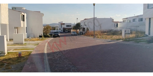 Terreno En Cluster Maple En Ciudad Maderas Querétaro Por La Universidad Mondragón