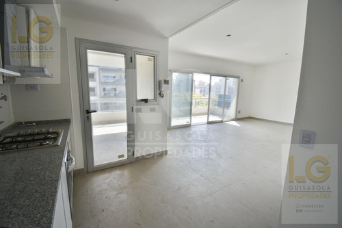 Imagen 14 de 30 de Departamento En Venta De 3 Ambientes Con Cochera En Quilmes - Pisos De Categoria