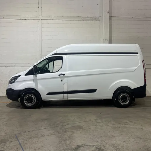 Ford Transit 2.2 Van Larga Techo Alto Custom Mt