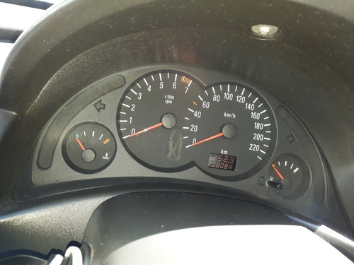 Imagem 5 de 10 de Chevrolet Corsa Sedan 2006 1.0 Joy Flex Power 4p