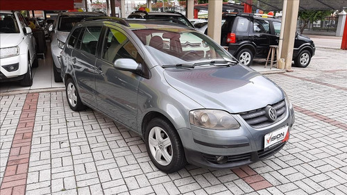 Imagem 1 de 7 de Spacefox 1.6 Mi Sportline 8v Flex 4p Manual