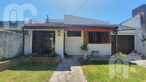 Imagen 2 de 20 de Venta Casa Villa Castells