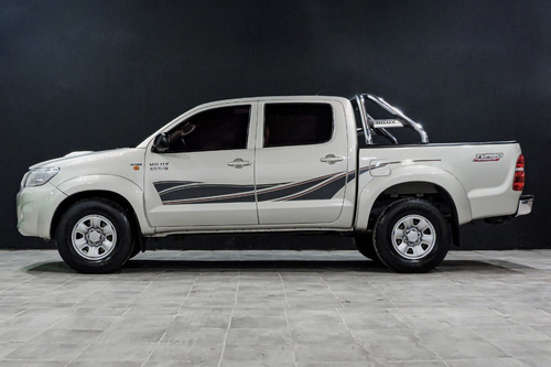 Imagen 5 de 14 de Toyota Hilux Dc Sr 3.0 Tdi 4x2
