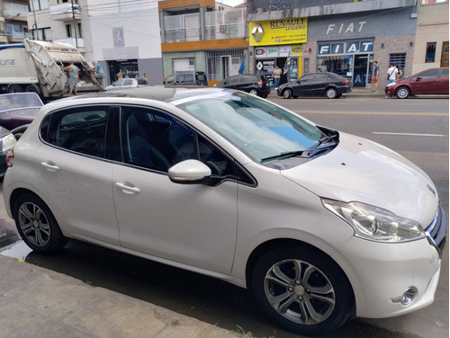 Peugeot 208 1.6 Feline Pack Cuir